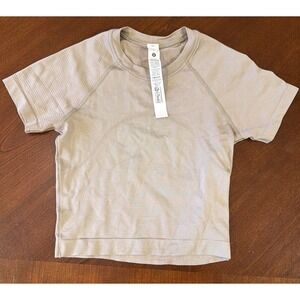 Lululemon Beige Swiftly‎ Tech Cropped Short Sleeve 2.0 Women's T-Shirt Size 2